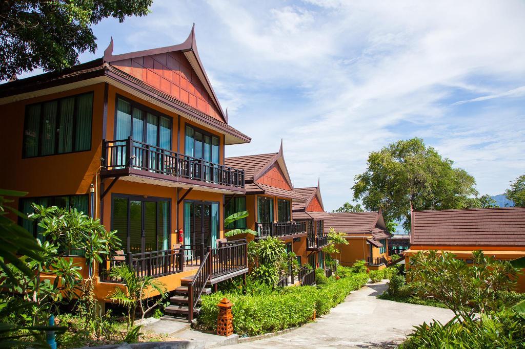 Phi Phi Long Beach Resort & Villa-Sha Extra Plus Exteriör bild